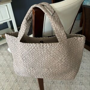 FALOR TOTE. Italy TAUPE handwoven Intrecciato Leather Magnetic Closure XL